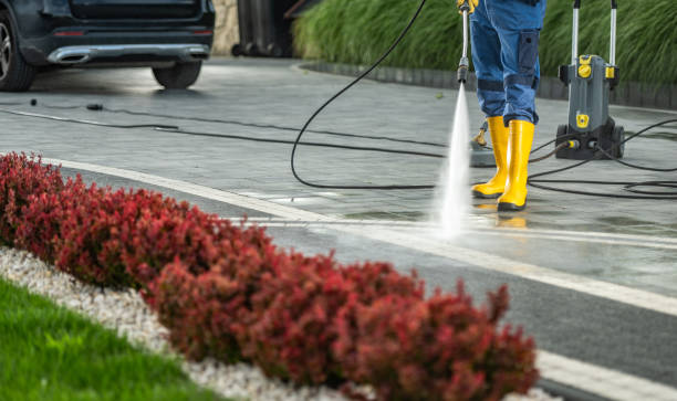 Best Commercial Pressure Washing  in Patterson Tract, CA